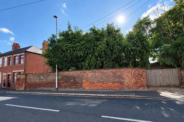 3-bed terraced on Flemingate, Beverley, £240,000