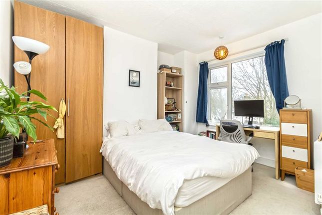 Semi-detached house to rent in Barriedale, London