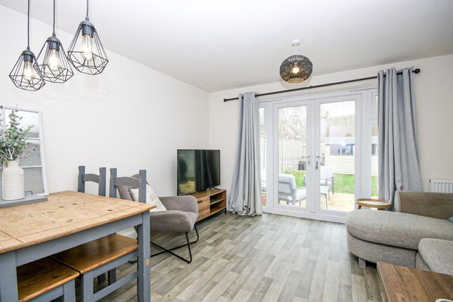 20, Willow Way, Norwich photo 3