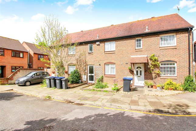 Thumbnail Terraced house to rent in The Paddock, Spring Lane, Canterbury