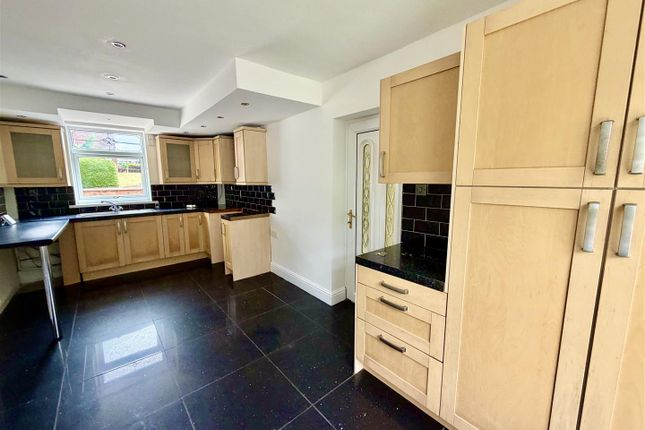 16, Windermere Avenue, Houghton Le Spring photo 3