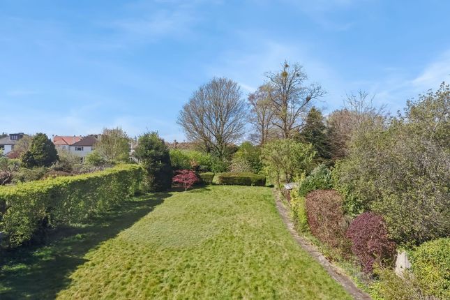 40 Manor Road, Sutton photo 3