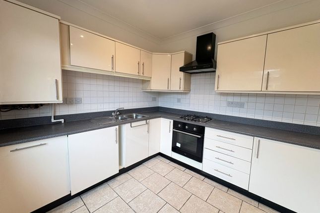 9, Deyes Court, Maghull photo 3