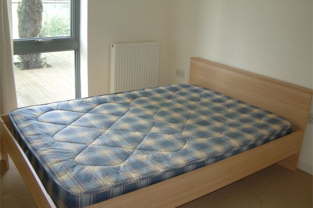 Flat 34, 93, Abbott's Wharf, Stainsby Road, London photo 3
