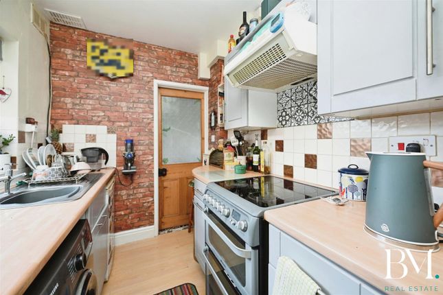 Terraced house for sale in Winfield Street, Rugby