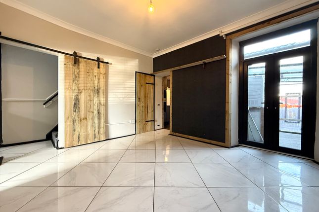 7 Oakland Street, Mountain Ash photo 5