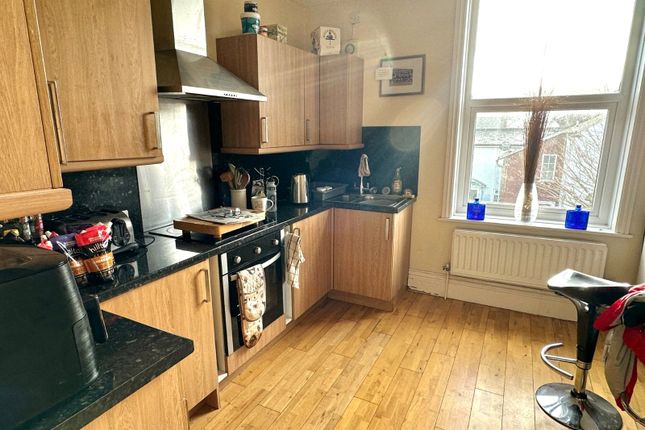 Flat A & Flat B, 36, Crescent Street, Powys photo 3