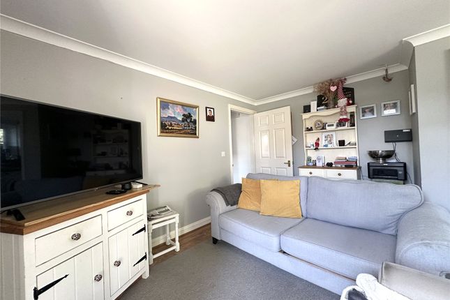 Flat 9 Copper Beech Court,, Salisbury Road, Dorset photo 3