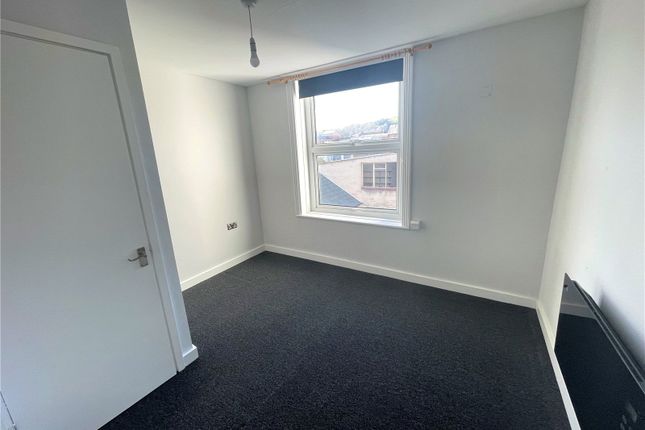 Flat 3, 68, Clifton Terrace, Newtown photo 4