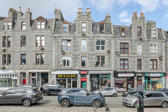 2-bed flat on 31D, Justice Street, Aberdeen, £80,000