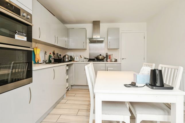 14, Caddy Street, West Midlands photo 2