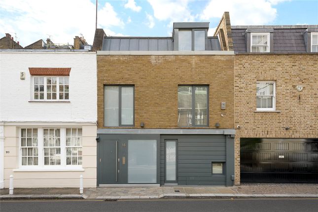Terraced house for sale in Cadogan Lane, London