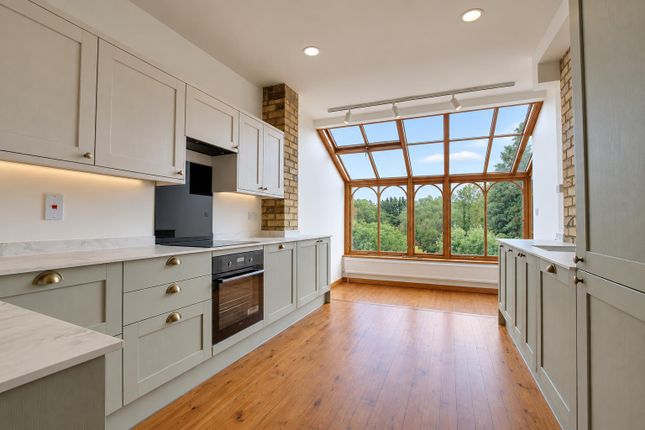 25, Wood Vale, London photo 4