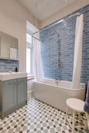 4Themanor-112.Jpg