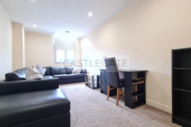 Thumbnail Flat to rent in Westgate Apartments, Huddersfield
