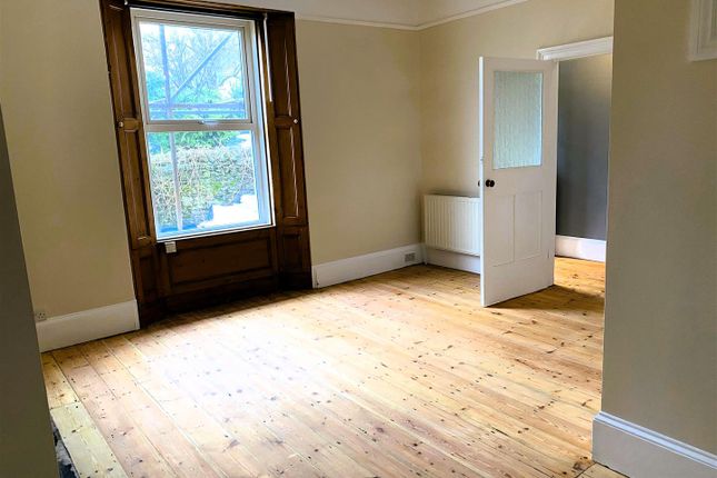 Thumbnail Flat to rent in Chatsworth Road, Torquay