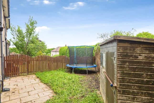 60, Thorpe Road, Pudsey photo 4