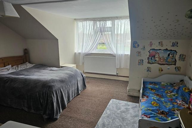 36, Leonard Street, Hull photo 3