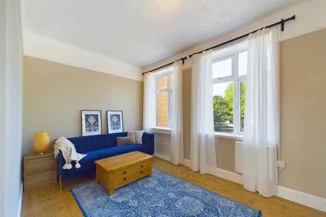 Thumbnail Maisonette to rent in Harper Road, London