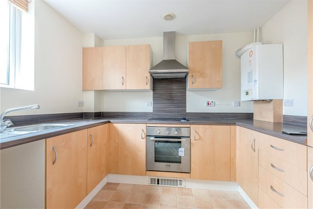 Flat for sale in Fraser Gardens, Winchester, Hampshire