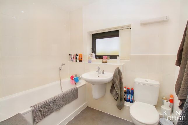 Flat for sale in Upper Chase, Chelmsford