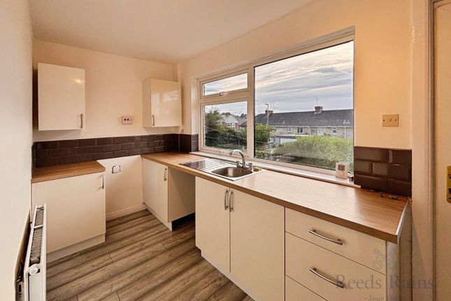 8, Newlands, Durham photo 4