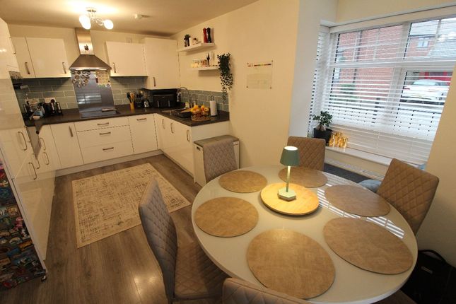 19 Dutimoors Drive, Telford photo 5