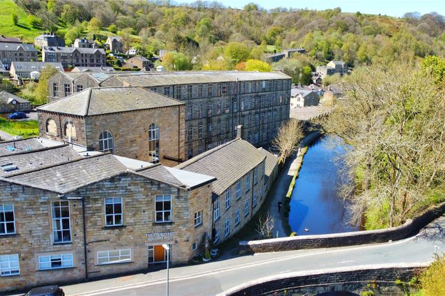 2-bed flat on Apartment 12, The Courtyard Hollins,, Hollins Road, West Yorkshire, £240,000