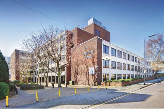 Office to let in Central Court, Knoll Rise, Orpington
