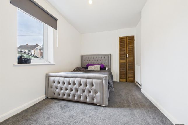 Flat 1, 49, Union Road, Exeter photo 3