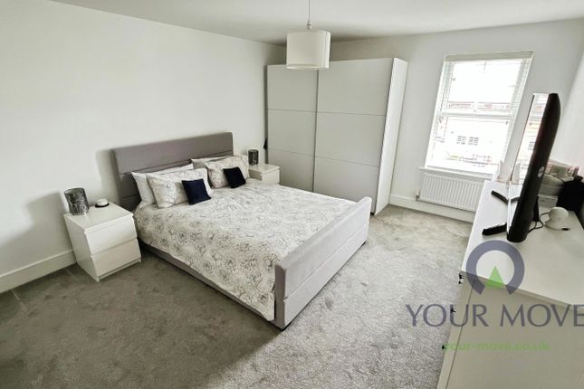 3 Garricks Court,, Gold Furlong, Bedford photo 4