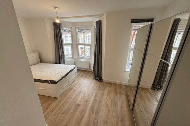 Spacious Double Bedroom Featuring Large Windows Th...