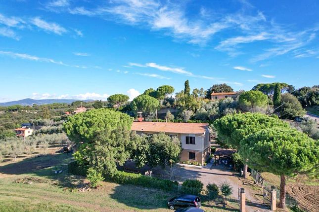Detached house for sale in Via Cecinese, Casale Marittimo, Pisa, Tuscany, Italy