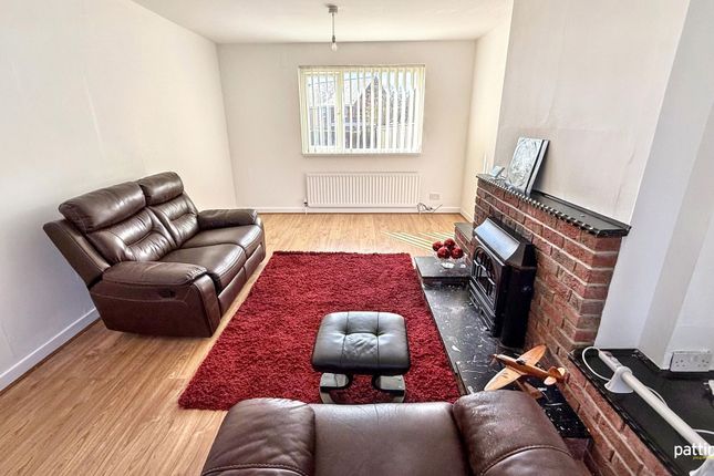 88, Welfare Crescent, Newbiggin-by-the-Sea photo 3