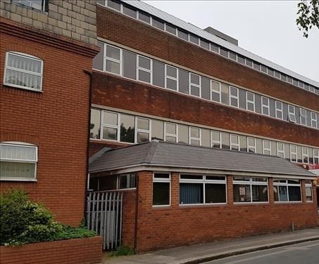 Office to let in Collingdon Street, Luton, Bedfordshire