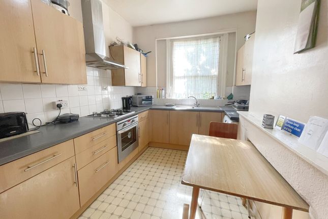 Room D, 128, Millfields Road, Hackney photo 5