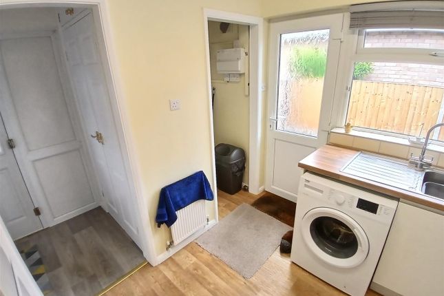 43, Thirlmere Avenue, Nuneaton photo 4