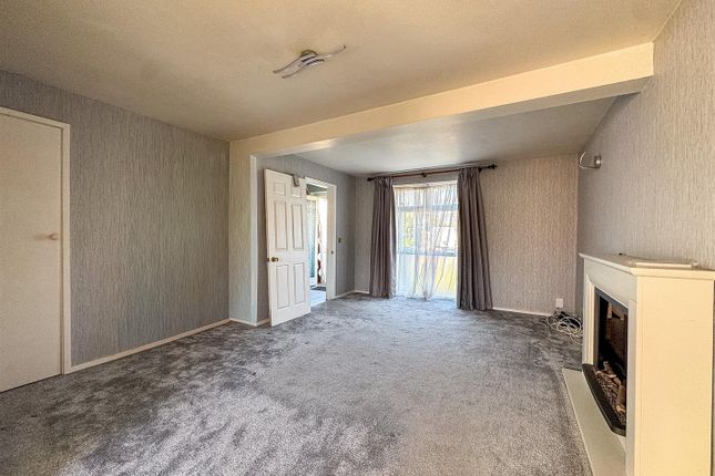 Linnet Close, Weston-Super-Mare photo 2