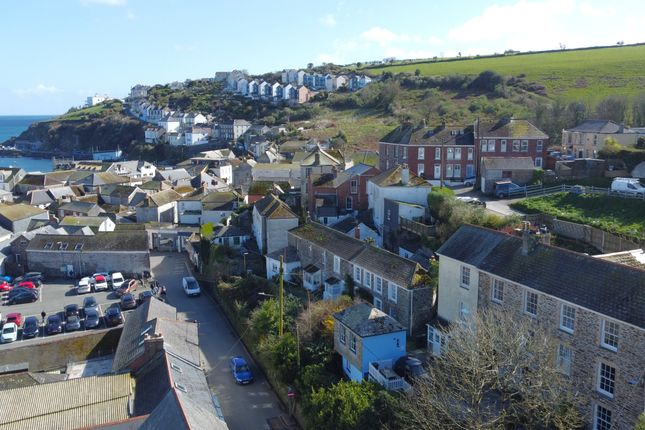 7 Elm Terrace, St. Austell photo 3