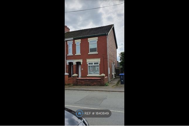 Thumbnail Flat to rent in Brown Lees Road, Stoke On Trent