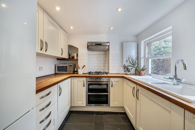 90 Claylands Road, London photo 3
