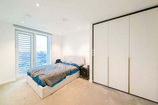 2204, Bouchon Point, London, United Kingdom photo 4