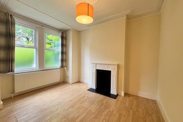 Thumbnail Flat to rent in Bollo Lane, Chiswick