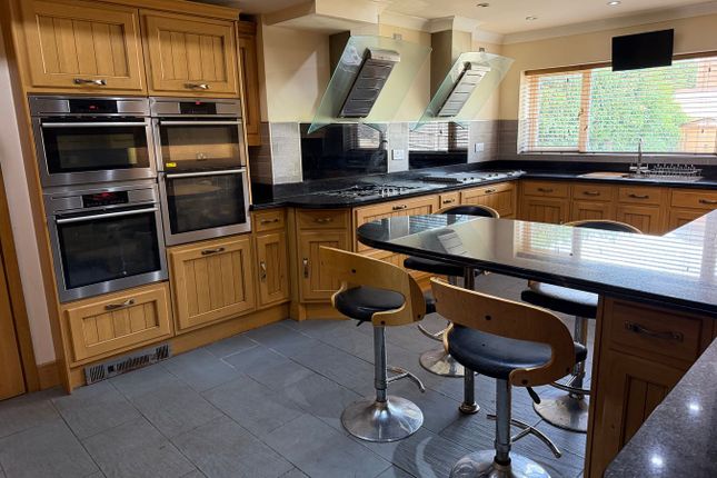 18, Pear Tree Drive, Birmingham photo 3