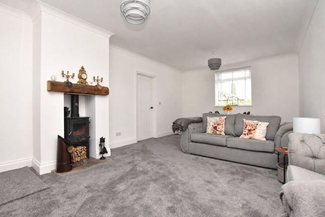 52, Station Road, Leeds photo 2