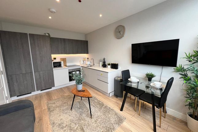 Flat 16 31-33, College Road, Harrow photo 3