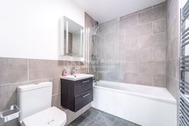Flat 2 Chelwood Lodge, 11, Christchurch Avenue, London photo 3