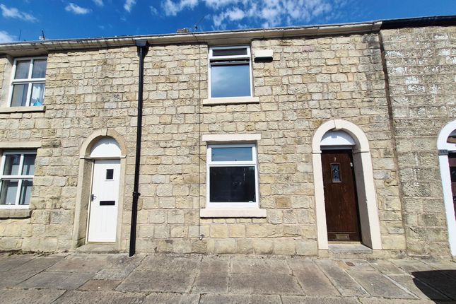 2-bed house on 7, Blackburn, £800/mo