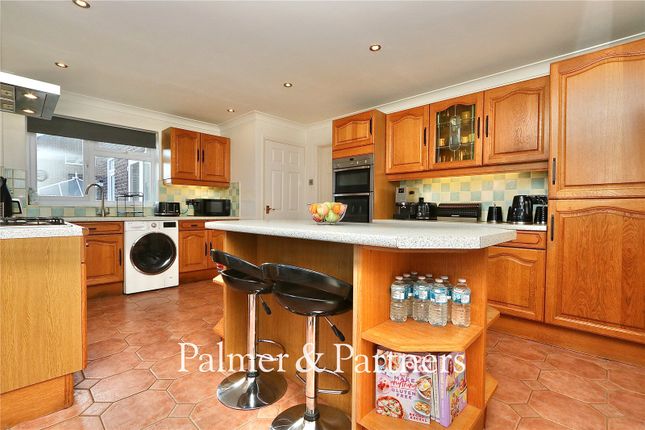 45, Lanercost Way, Suffolk photo 3