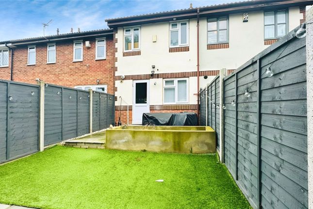 Terraced house for sale in Chatsworth Road, Dartford, Kent